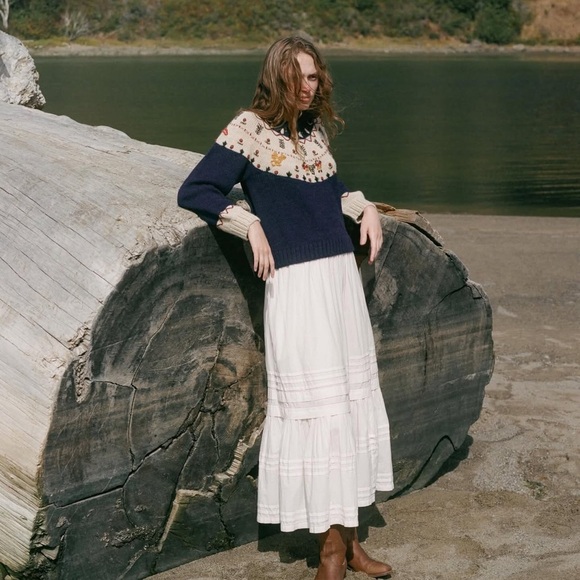 Christy dawn sweater. In perfect condition. Barely worn, maybe 1 time - Picture 6 of 6